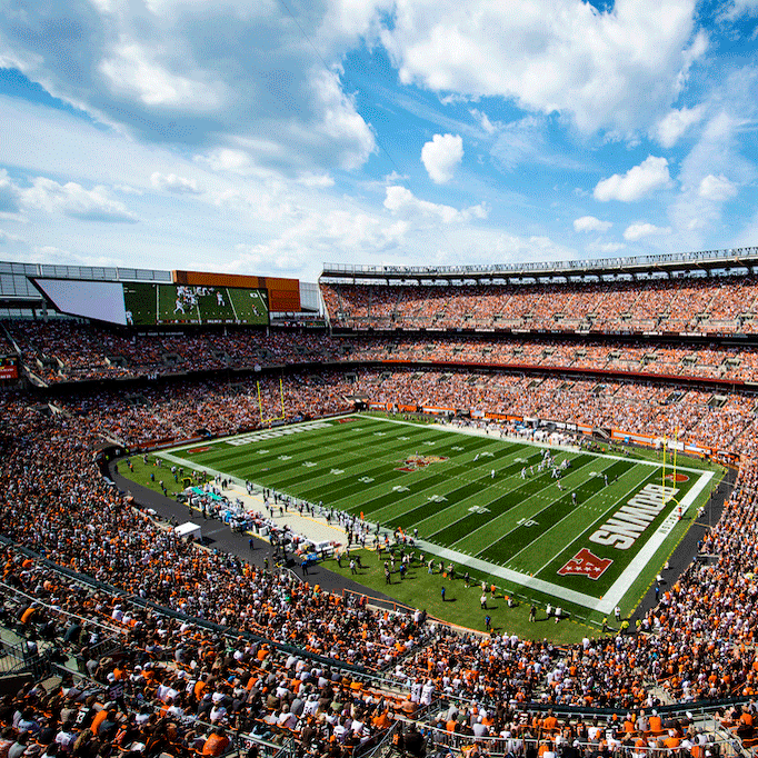 Browns expand field seat program at Cleveland Browns Stadium